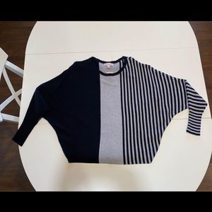 Philosophy batwing sweater NBW NWT